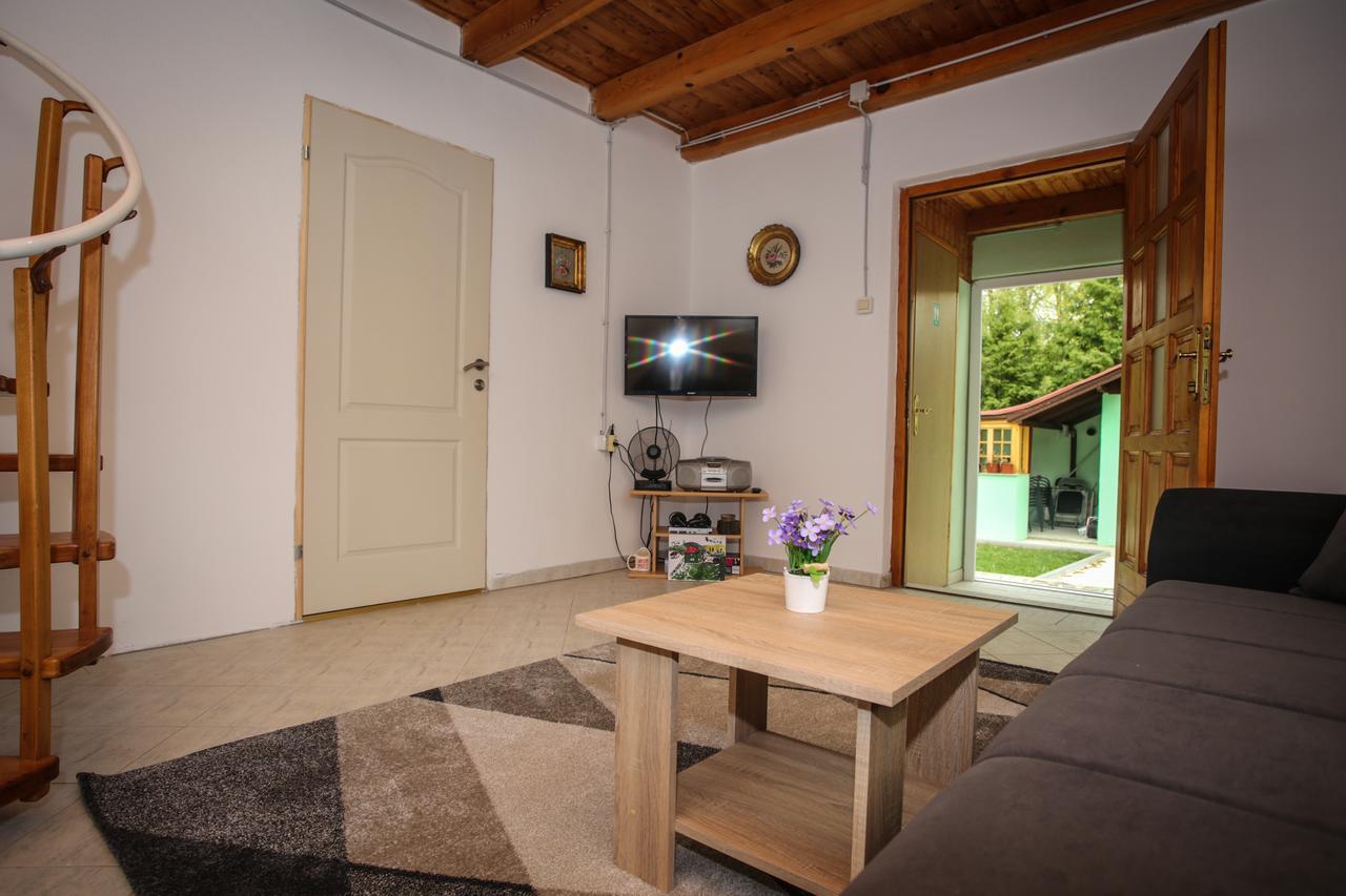 Vila Kuca Delic Racic Exteriér fotografie